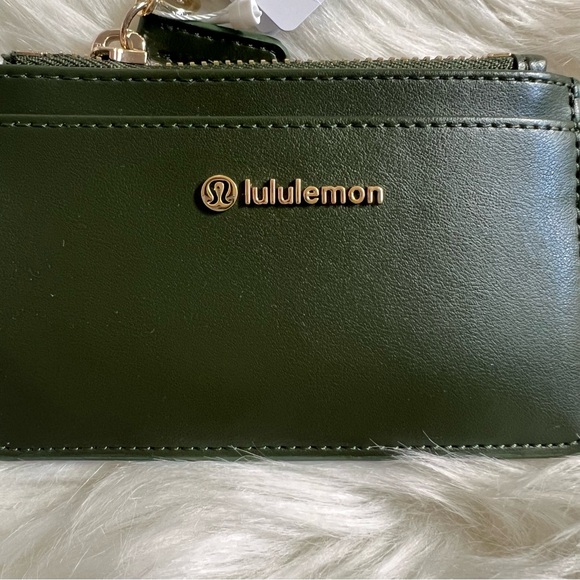 lululemon Cactus Material Card Case - Picture 3 of 6